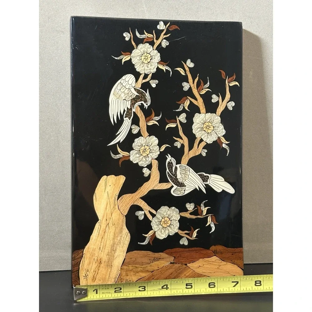 wall décor Signed mother of pearl and wood inlaid picture of birds‎